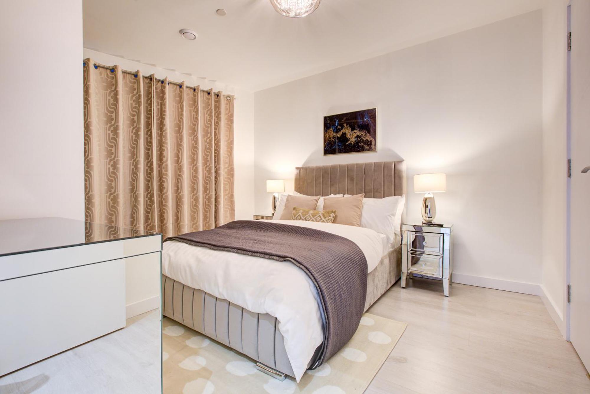Canary Wharf 2 Bedroom Luxury * Londres