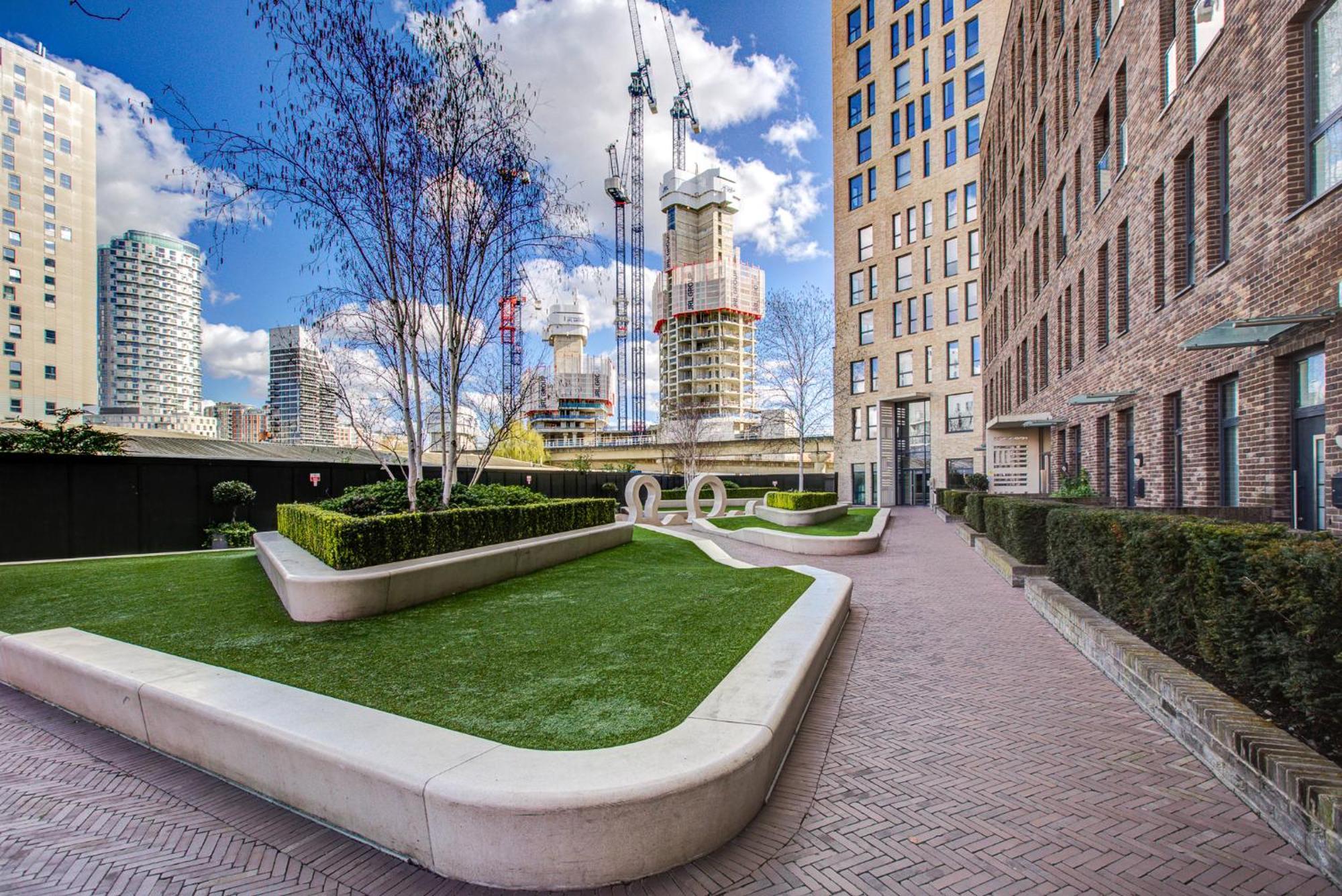 Canary Wharf 2 Bedroom Luxury * Londres